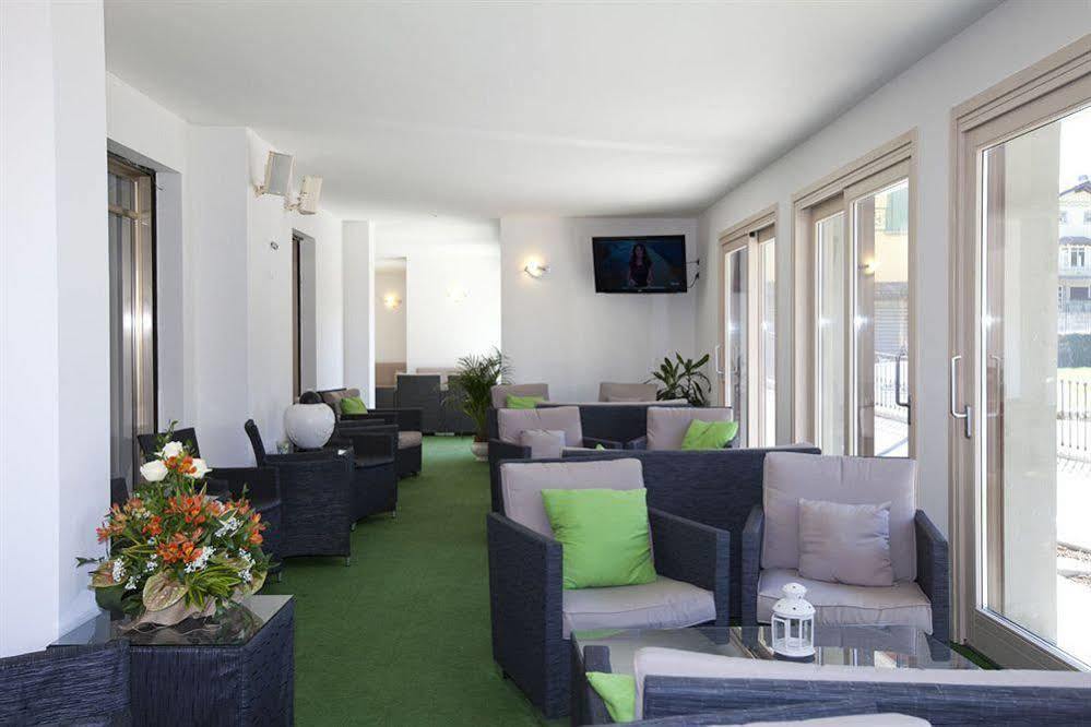 Harmony Suite Hotel Selvino Exterior photo