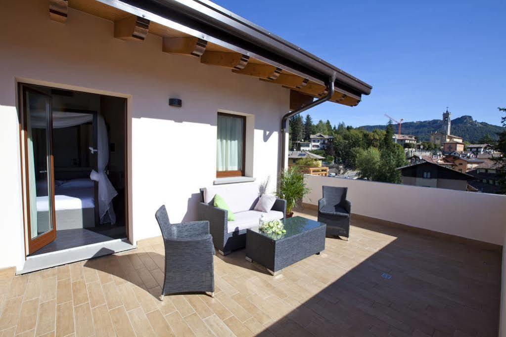 Harmony Suite Hotel Selvino Exterior photo